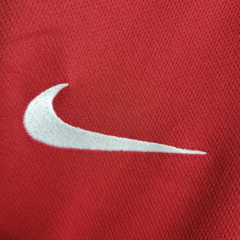 Retro 06/07 Manchester United Home Jersey