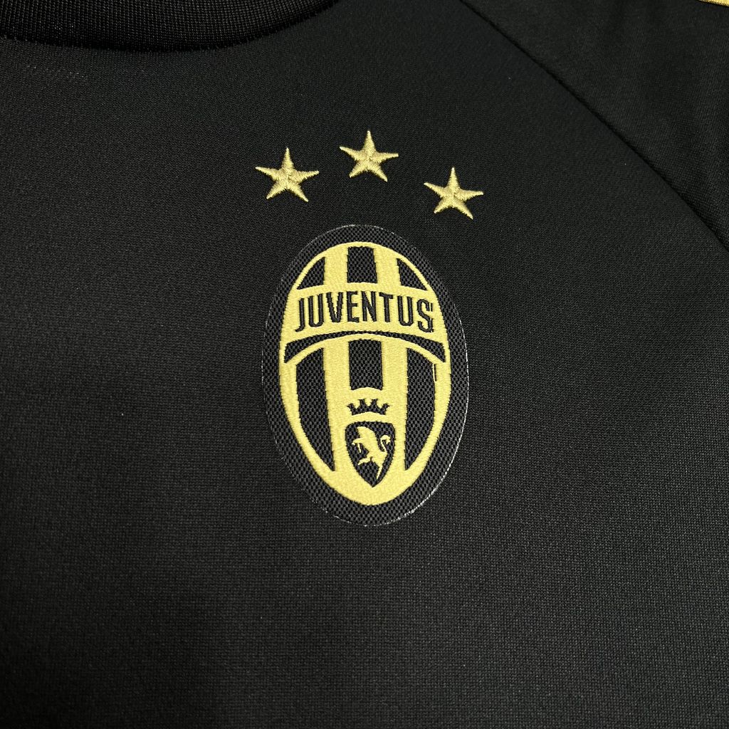 Retro 15/16 Juventus Third Black Jersey