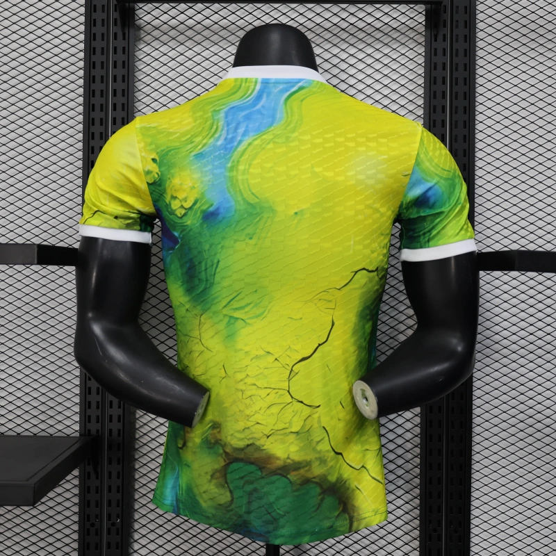 25/26 Player Version Real Madrid Limited Edition Goalkeeper Jersey - Emirates Neon Yellow Marble Design