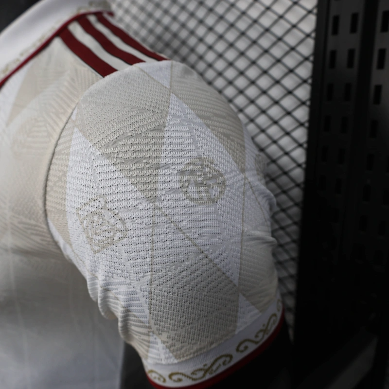 25/26 Player Version Bayern Munich White Diamond Pattern POLO Special Jersey