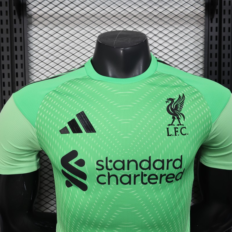 Player Version 25/26 Liverpool Green Goalkeeper Jersey