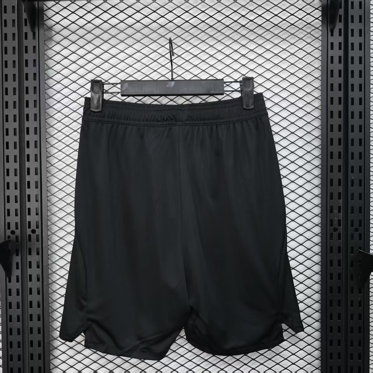 Player Version 25/26 Manchester United Away Shorts