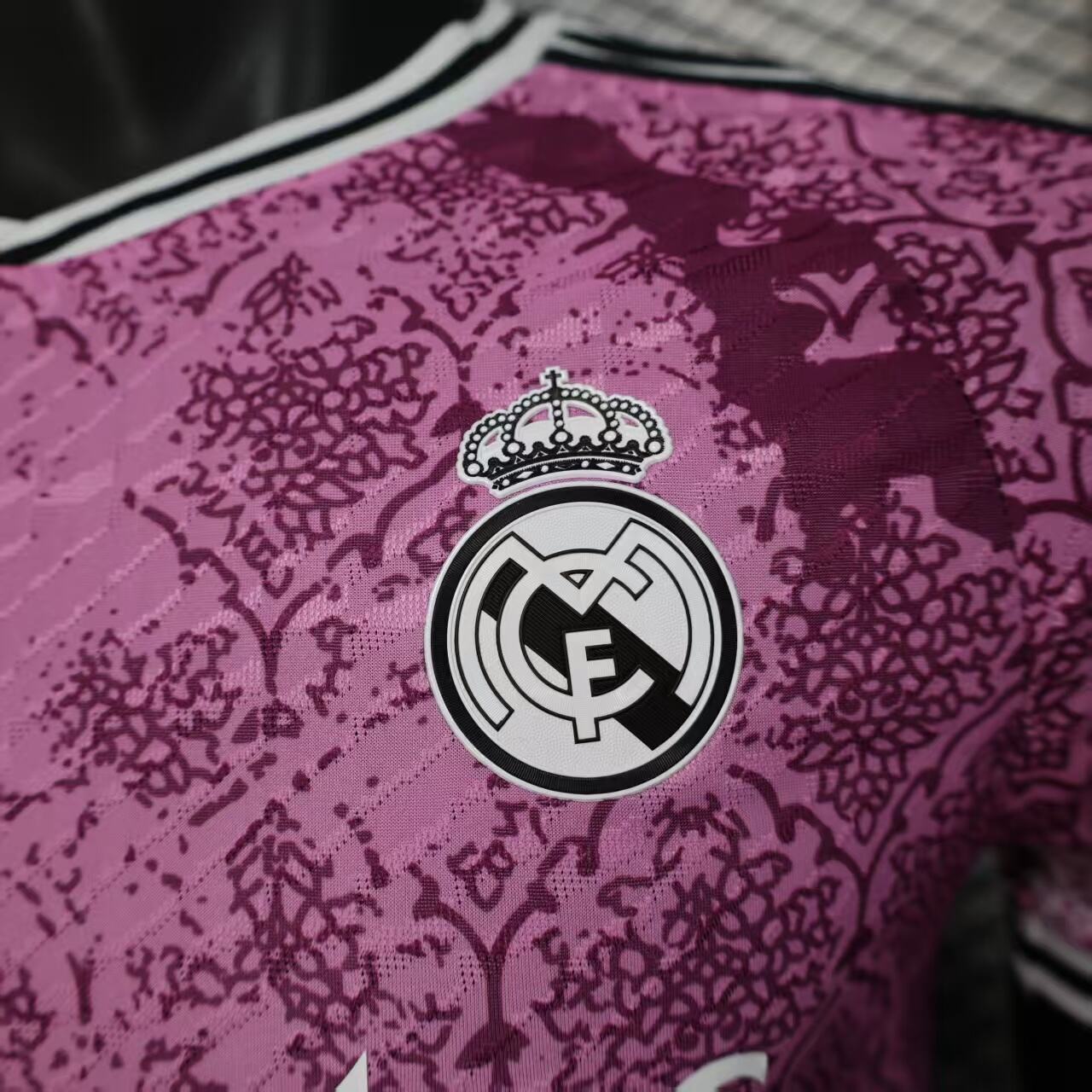 Player Version 25/26 Real Madrid Purple Pre-Match Jersey