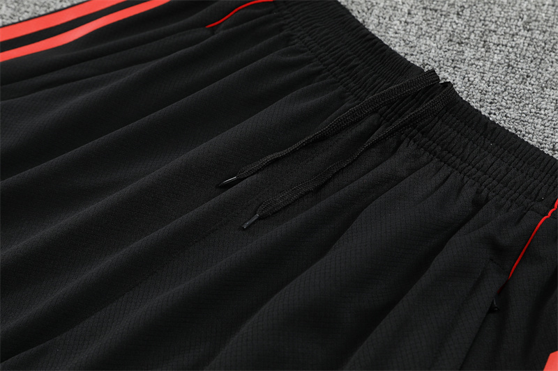 25/26 Manchester United Red Black Camouflage Short Sleeve Jersey+Shorts with XS