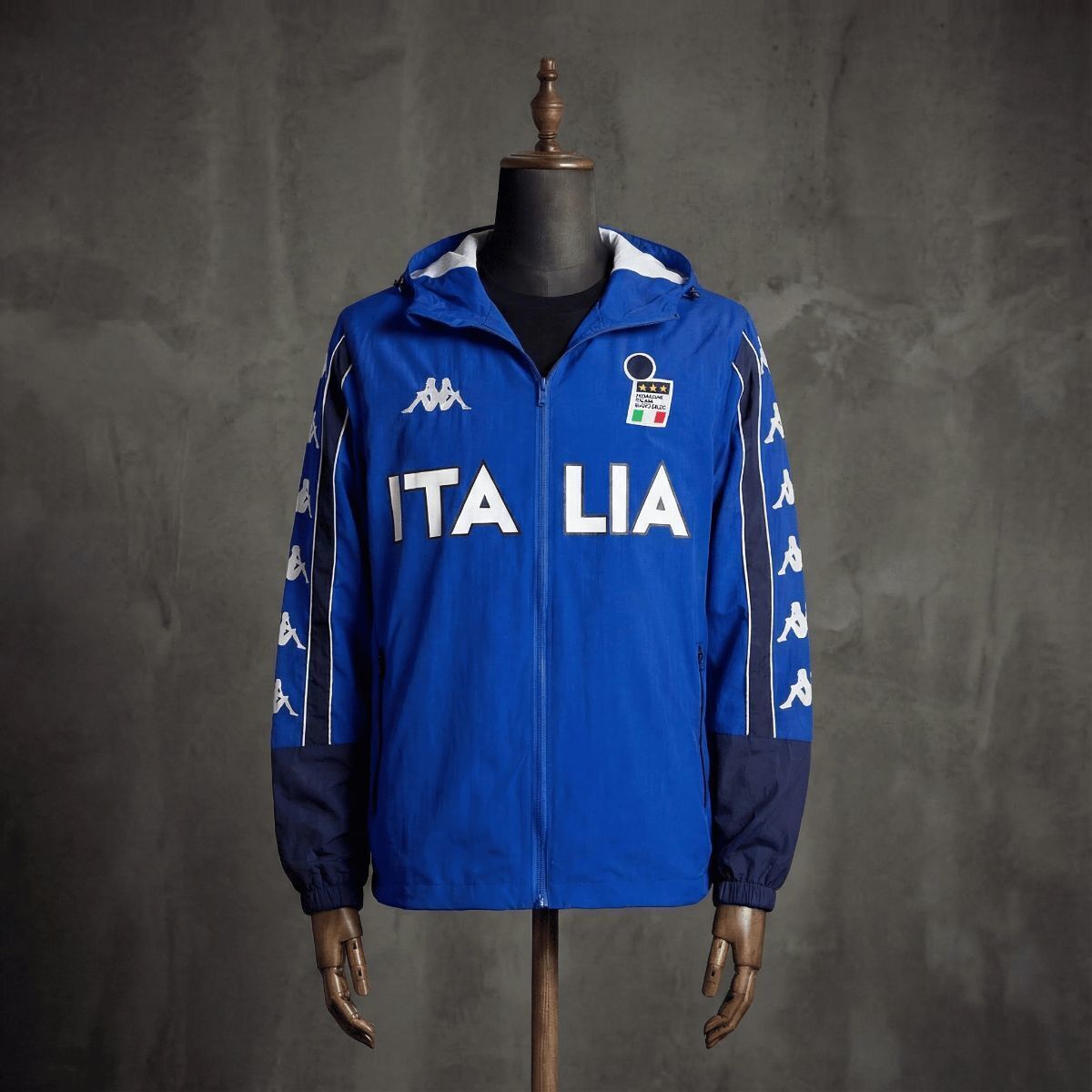 1998 Vintage Style Italy Blue Jacket Windbreaker