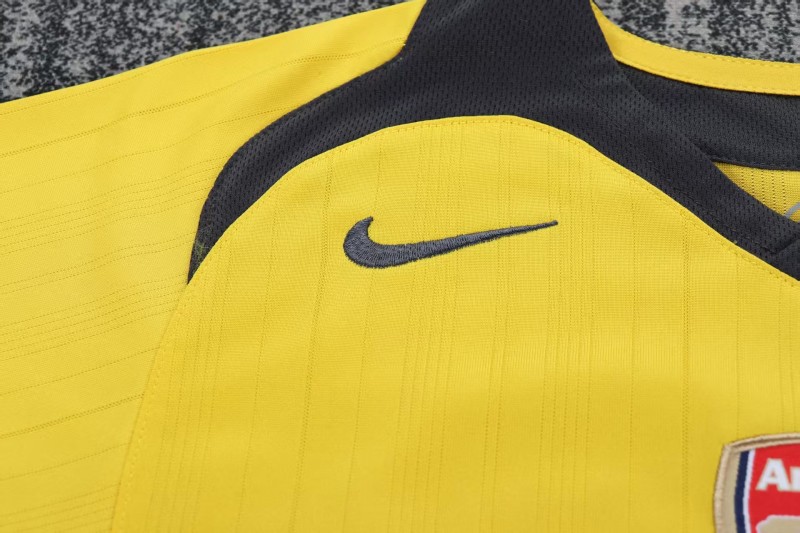 Retro Kids 05/06 Arsenal Away Jersey