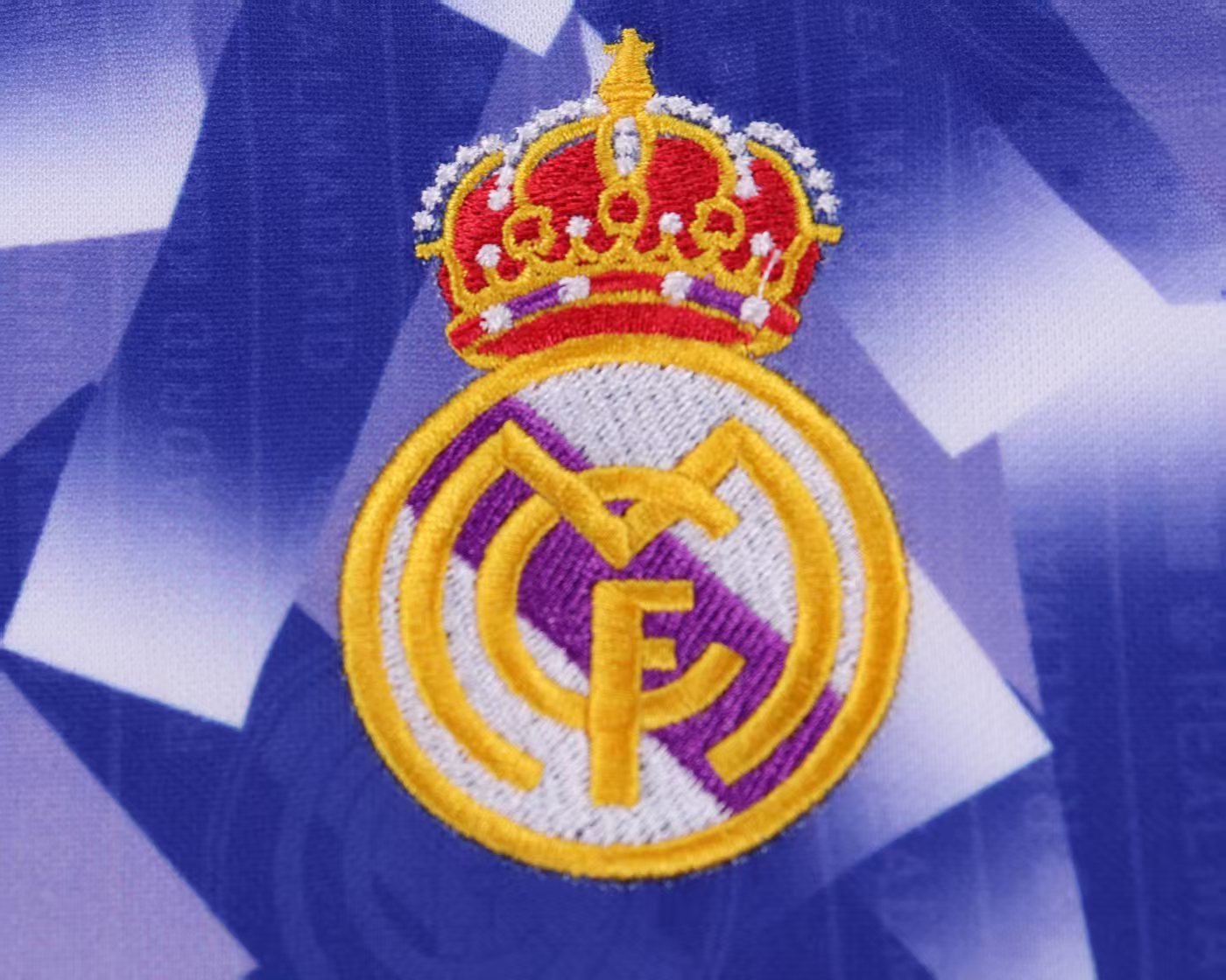 Retro Kids 96/97 Real Madrid Third Jersey