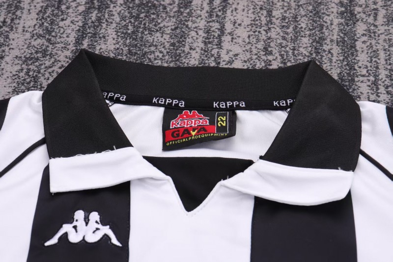 Retro Kids 97/98  Juventus Home Jersey