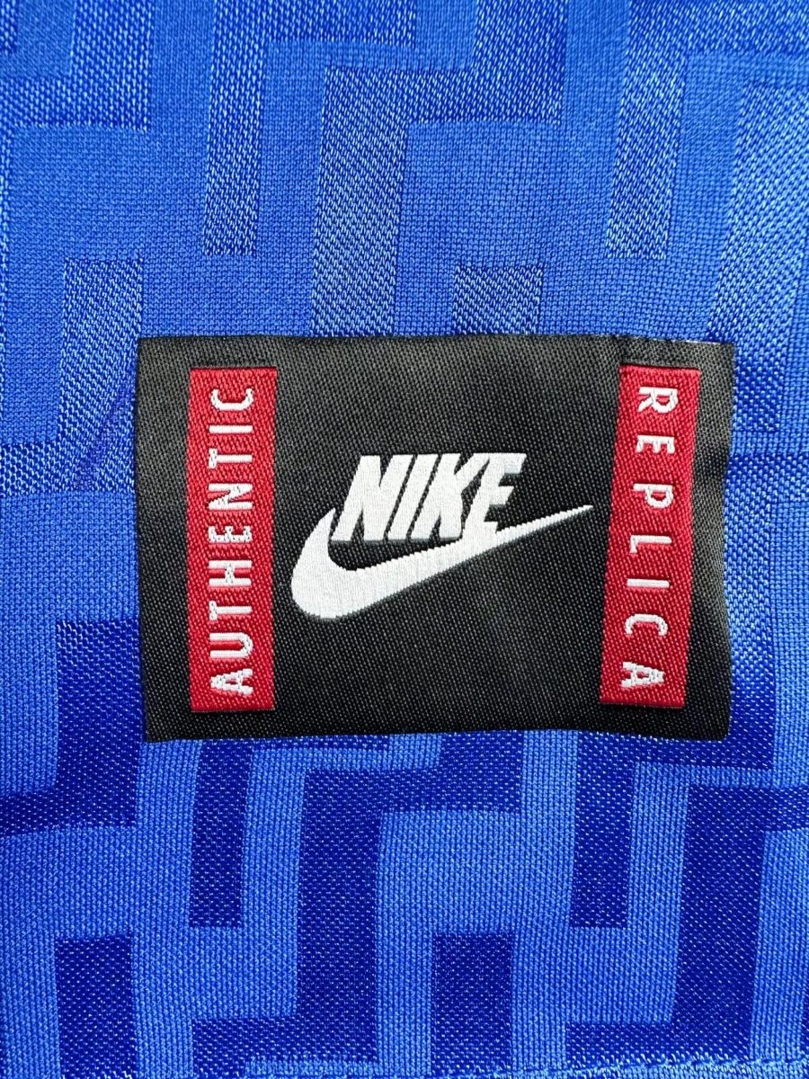 Retro 1995 Italy Home Jersey