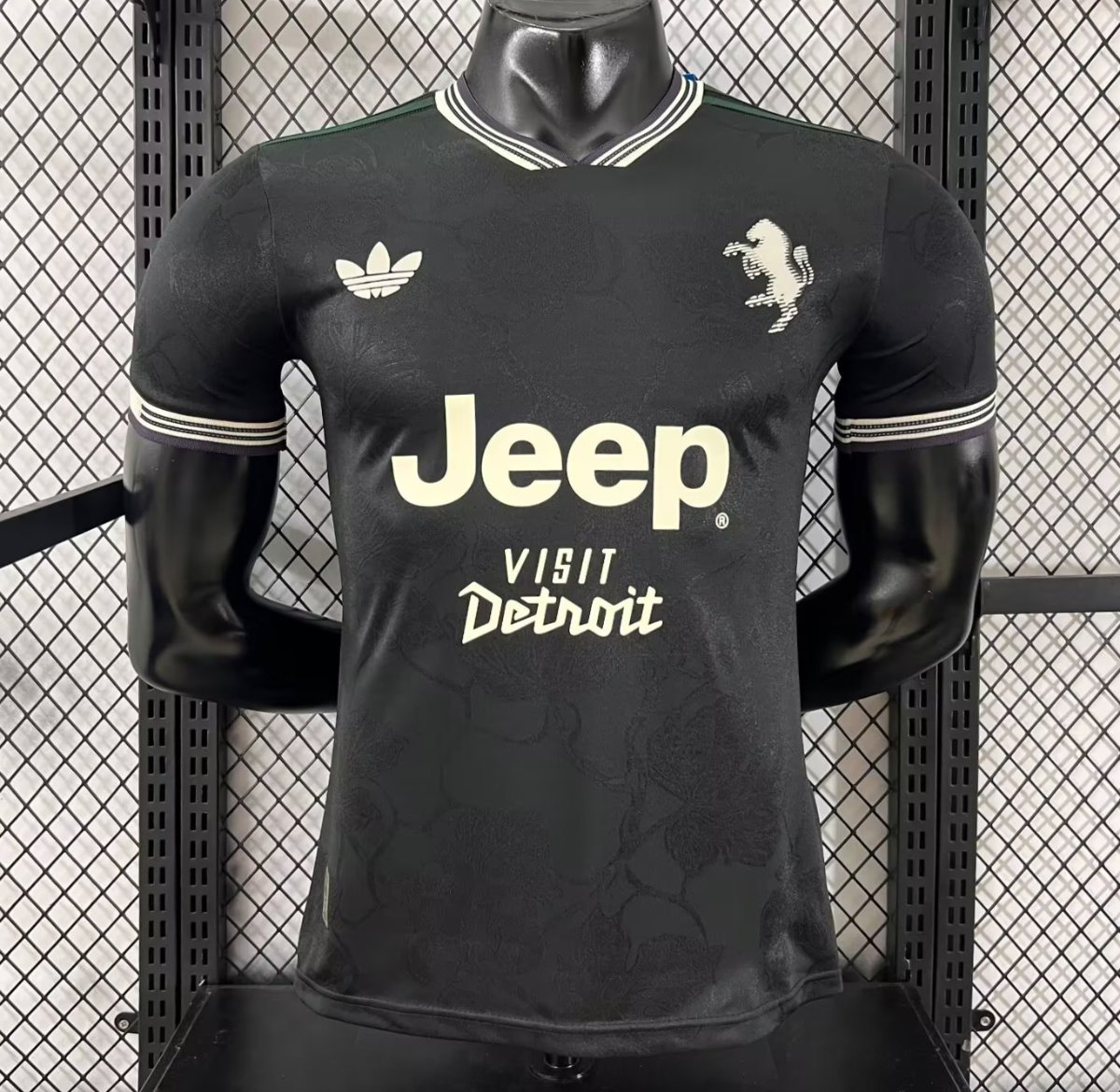 Player Version 25/26 Juventus Third Jersey With Sponsor