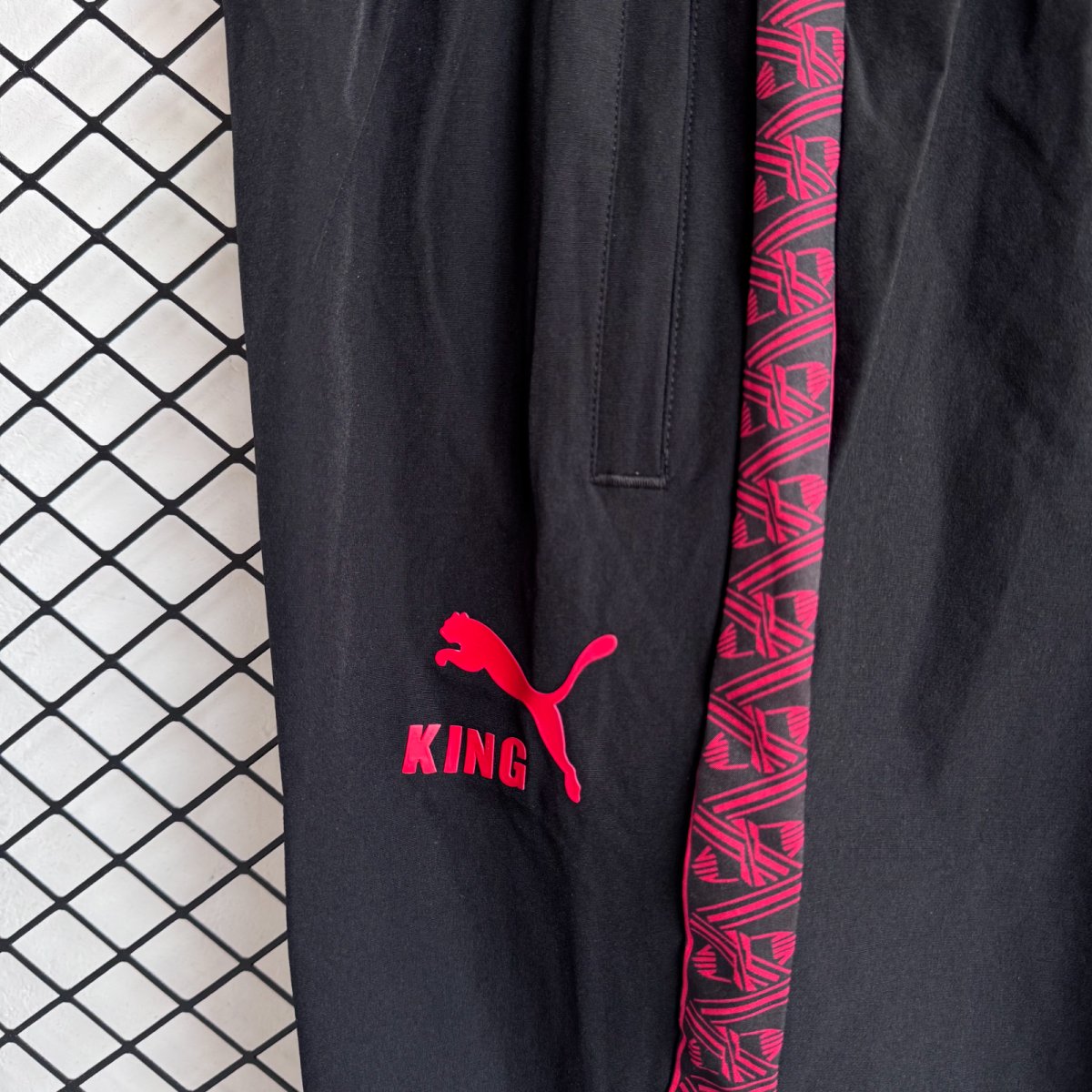 25/26 AC Milan Black/Pink Full Zipper Windbreaker + Long Pants