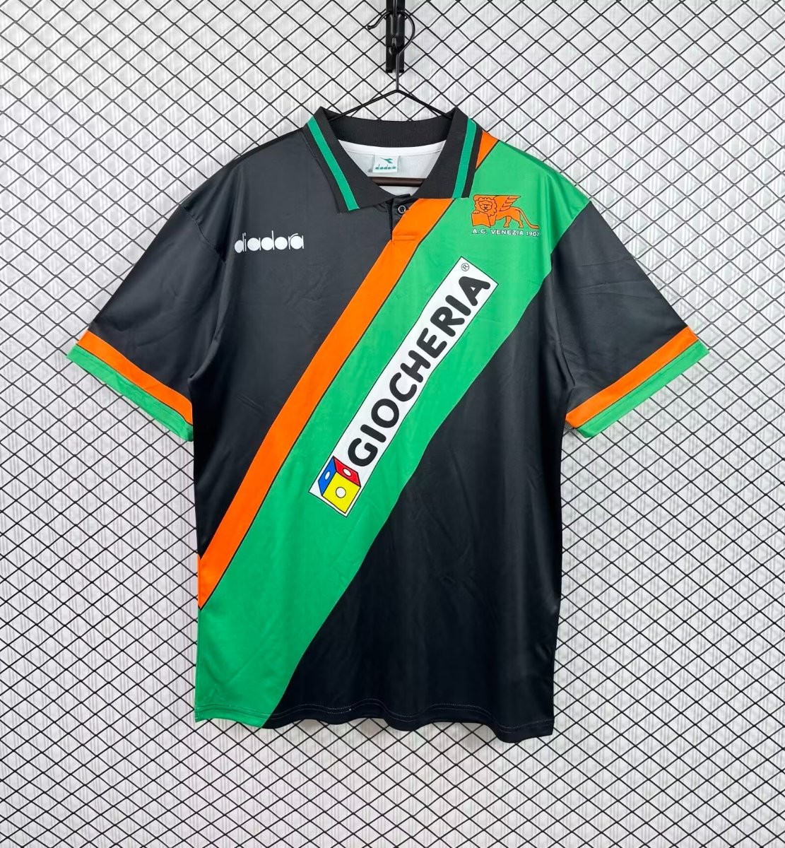 Retro 92/(3 Venezia Home Jersey